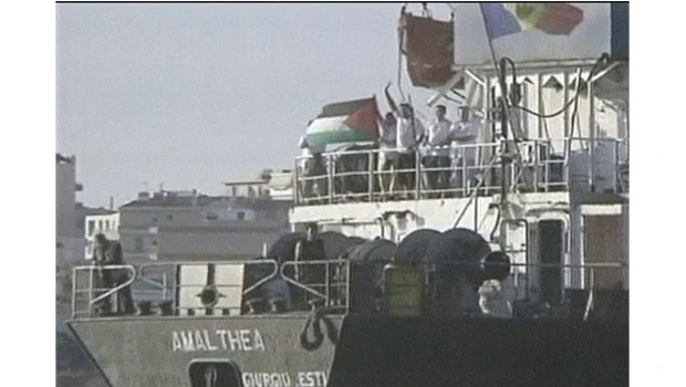 Libya aid ship moving again, heading to Egypt
