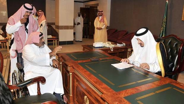 Asir governor warns land encroachers