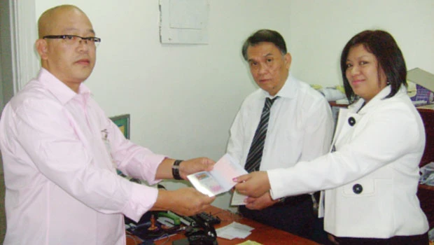 Philippine Consulate releases first e-passport