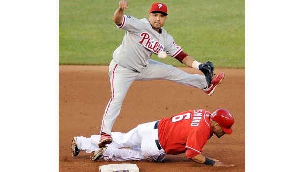 Washington beats up on Oswalt in 8-1 victory