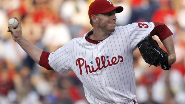 Halladay pitches Phillies past Braves 3-1