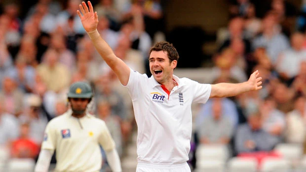 Anderson, Finn rip through Pakistan in Test