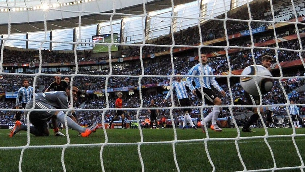 Germany crushes Argentina 4-0 to reach WCup semifinals
