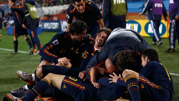 Spain ousts Paraguay in WCup quarterfinal match