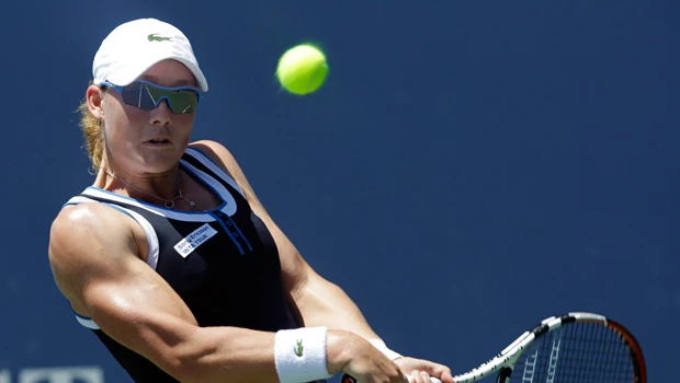 Stosur, Dementieva advance to Stanford Classic quarters