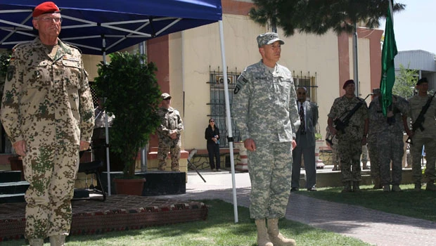 Afghan war at critical stage, says new US commander