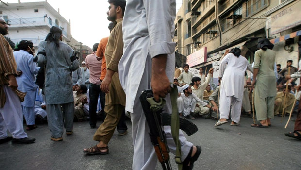 Shutters down in Pakistani city over shrine bombing