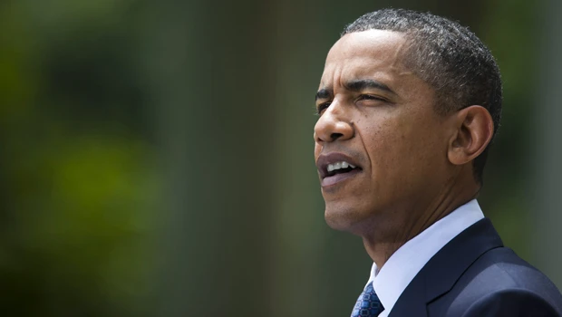 Obama seeks to control damage from Afghan war leak