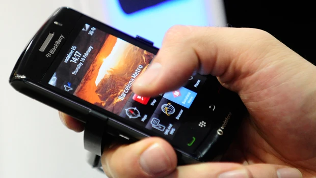 UAE to block BlackBerry services