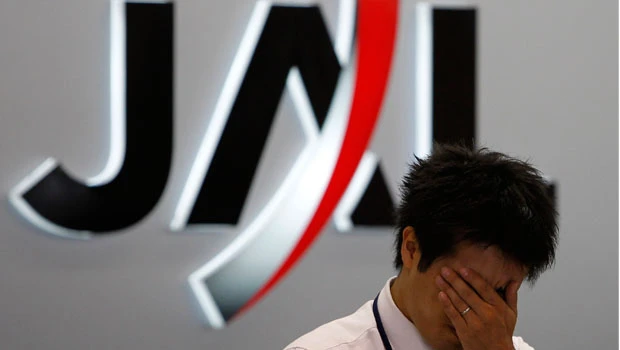 Japan Airlines to slash workforce as part of restructuring