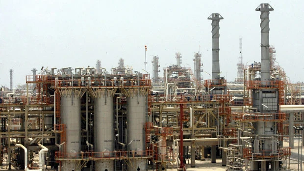 Iran offers $3bn bonds to develop gas fields