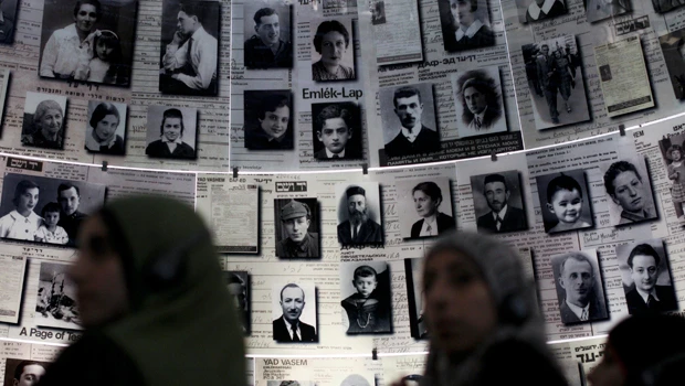 Palestinians learn about the Holocaust in Israel