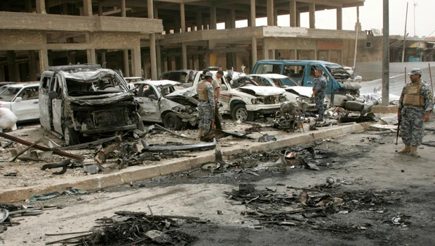 Suicide car bomber kills 8 west of Baghdad