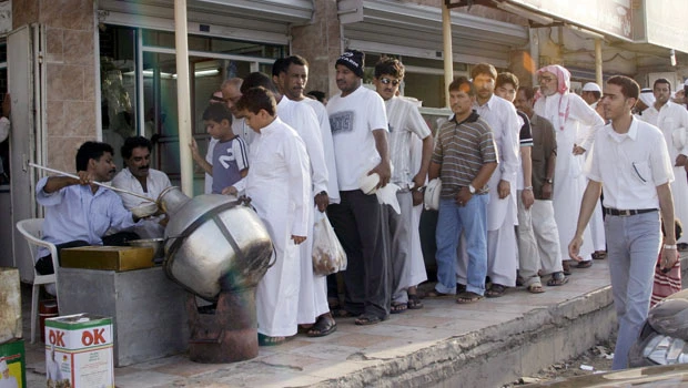 Kingdom's population surpasses 27 million