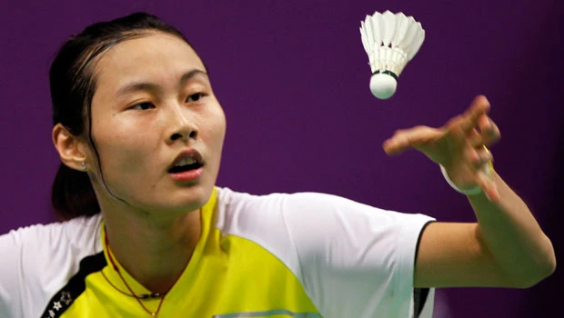 Wang cruises to third round at world championships