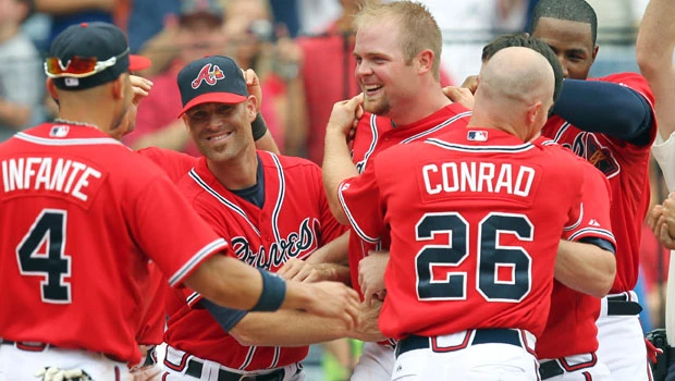 After review, McCann homer gives Braves victory