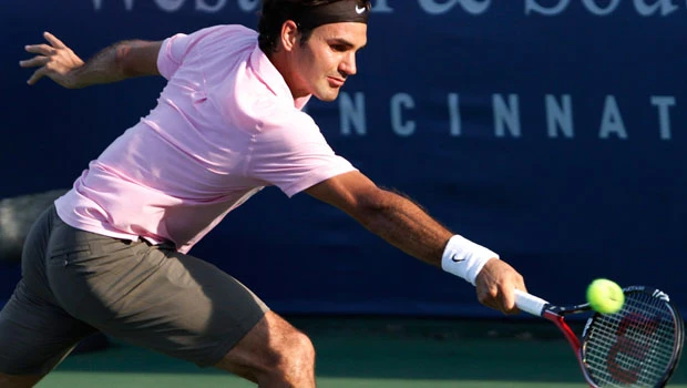 Federer last man standing as 3 of top 4 seeds lose