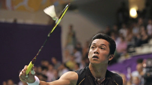 Lin Dan crashes out as upsets rock worlds