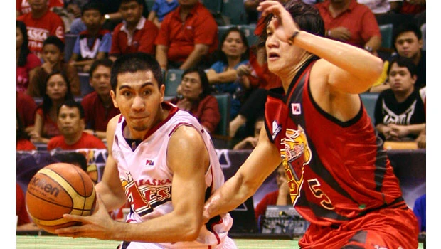 Alaska nears 13th title on Friday the 13th