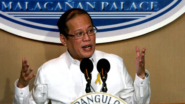 Philippines suspends 11 police in torture probe