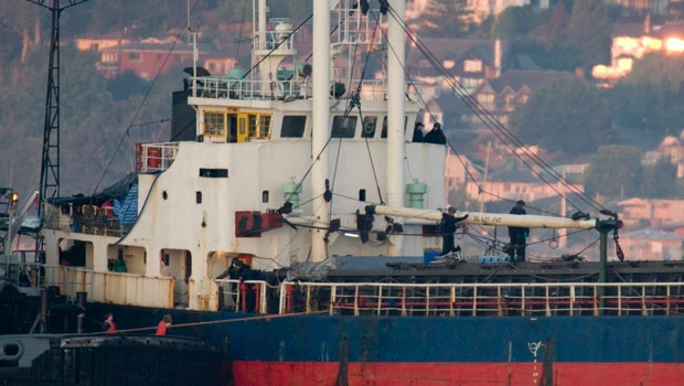 Tamil migrant ship docks in Canada