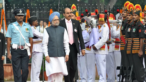 Singh calls for end of unrest in Kashmir