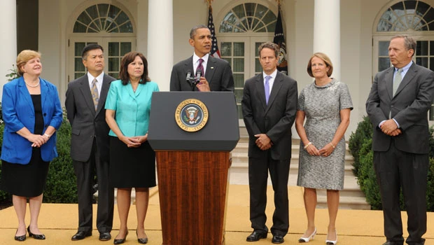 Obama pledges to work for middle class