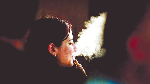 Hubble-bubble trouble: Shisha smoking popular for relaxation, but not without health risks
