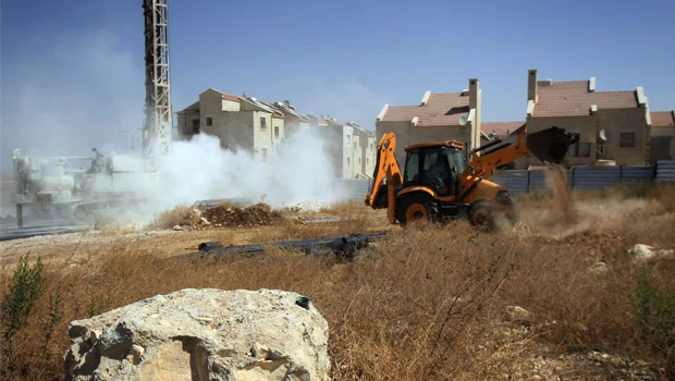 US dismayed by Israeli move, sees Syrian interest