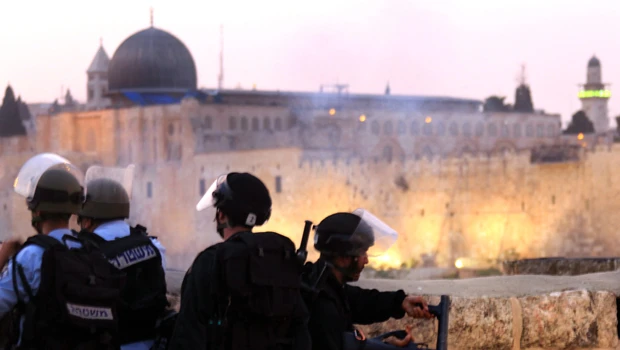 Israeli police storm Al-Aqsa Mosque