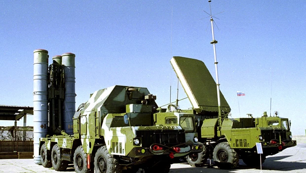 Iran criticizes Russia over S-300 missile deal ban
