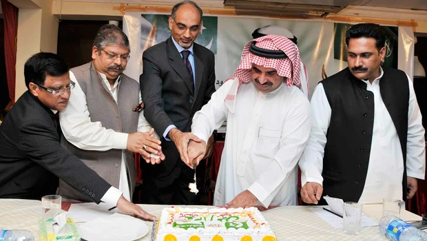 Pakistanis join Saudis on National Day event