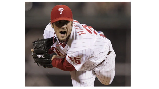 Phillies triumph on Milwaukee miscue