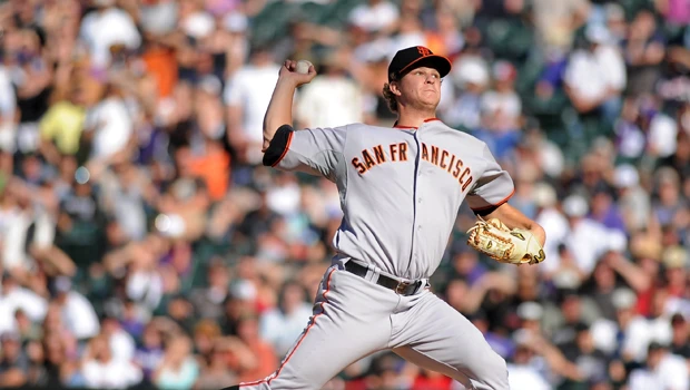 Giants down Rockies on Cain three-hitter