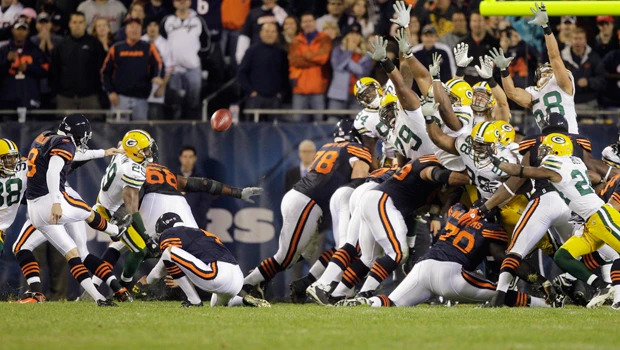 Bears shock undisciplined Packers 20-17