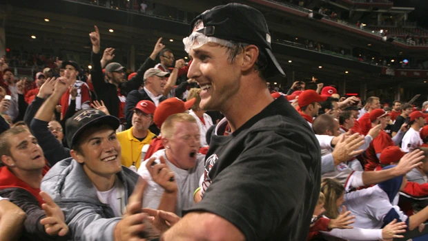 Cincinnati Reds end 15-year playoff drought