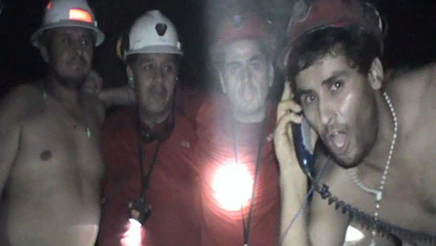 First rescue drill reaches trapped Chile miners