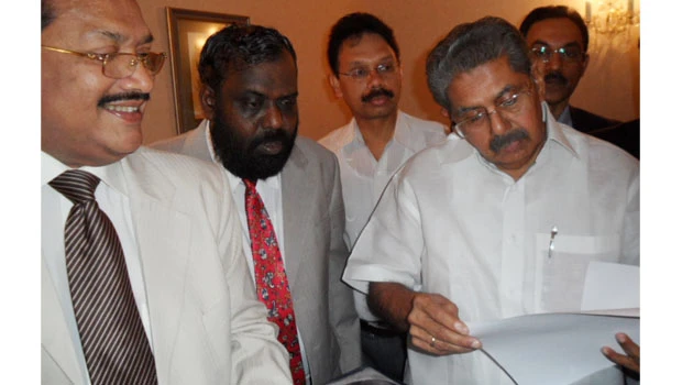 Indian expats present case for interest-free banking
