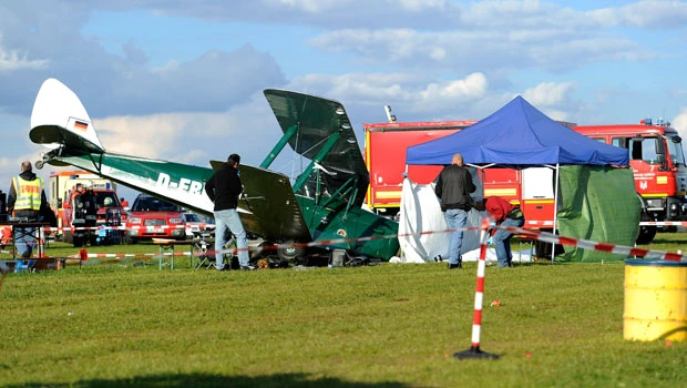 Accident at German flight show kills 1, injures 33