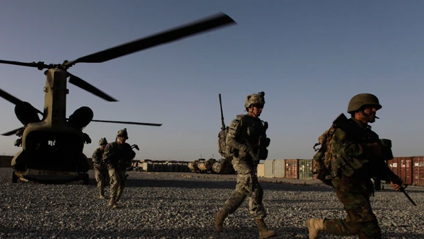 9 US soldiers die in Afghan copter crash