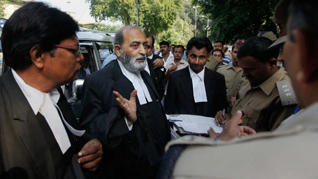 Indian court divides disputed holy site