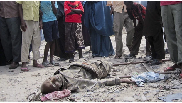 Car bomb, gunmen attack Mogadishu airport, 7 dead