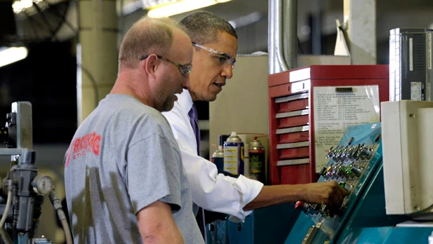 US economy grows at slightly faster pace in Q3