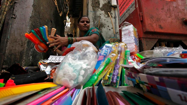 Indian microfinance warns of crisis after suicides