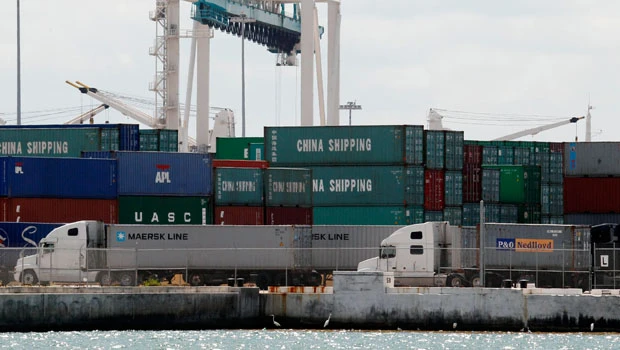 US budget deficit hits near-record $1.3 trillion
