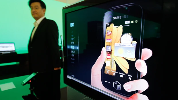 Samsung Q3 earnings likely to fall from record