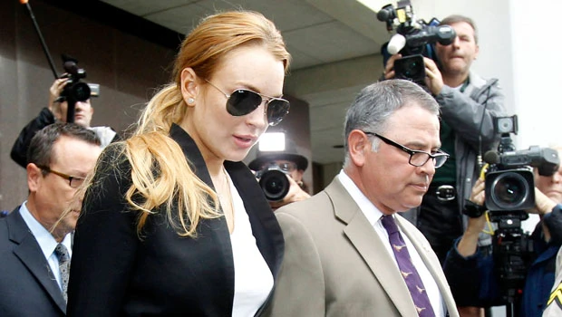 Lohan back in court to face criminal case