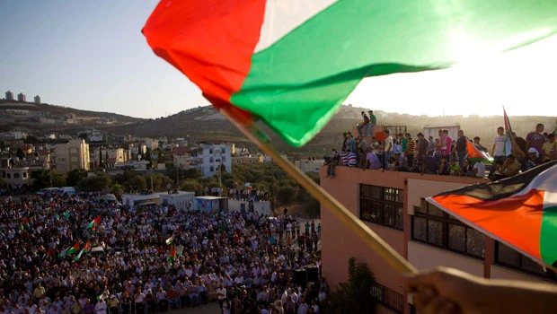 Arabs hold general strike to mark October 2000 clashes