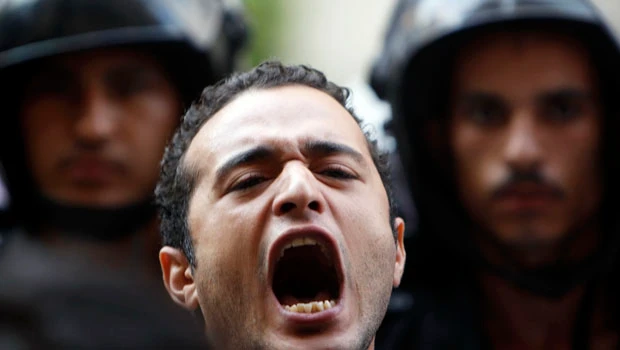 Egyptian opposition says state TV blocks its ads