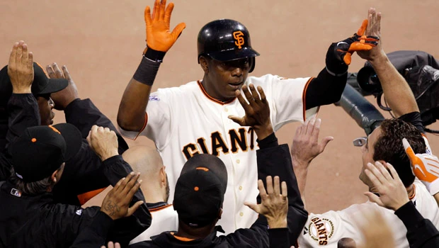 Cain, Renteria power Giants to 2-0 lead